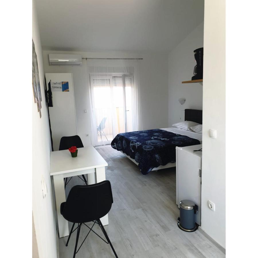 Apartment Mate4 Bibinje Eksteriør billede